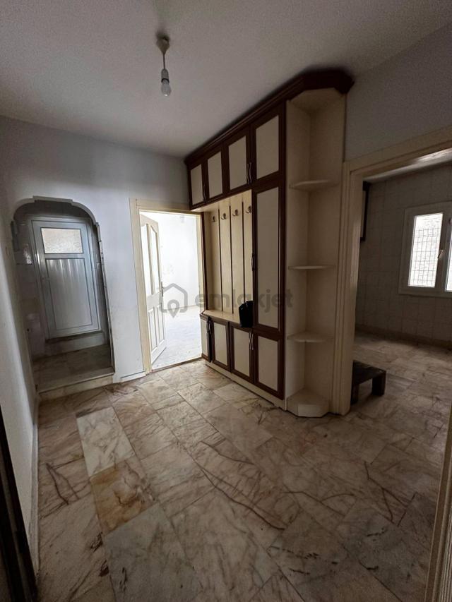 Turgutlu Satılık Yedi Eylül Mah 3. Ve 4. Kat 130m2 3+1 Oda 2 Daire Birden Teraslı Balkonlu 3