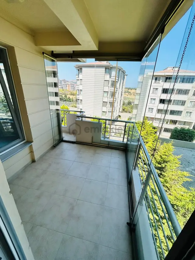 Muhteşem Konumda Paşakent Mah. 3+1 Otoparklı Ara Kat Kiralık 2