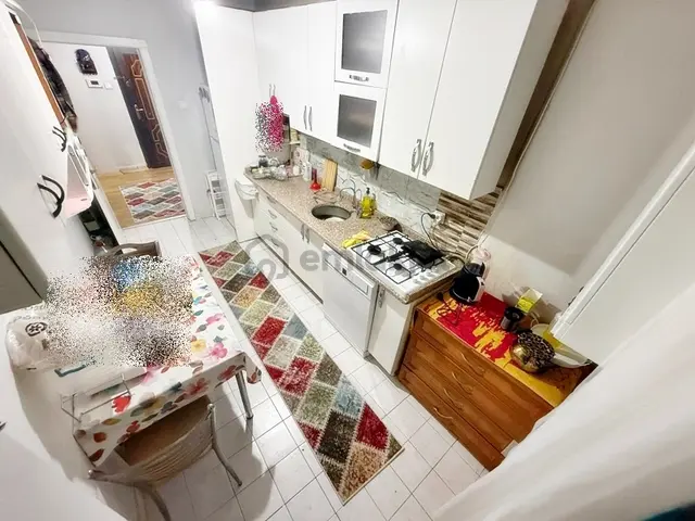 İncirli Barış Yol.cad.üzeri Masrafsız Cepheleri Açık 3+1 Daire 3