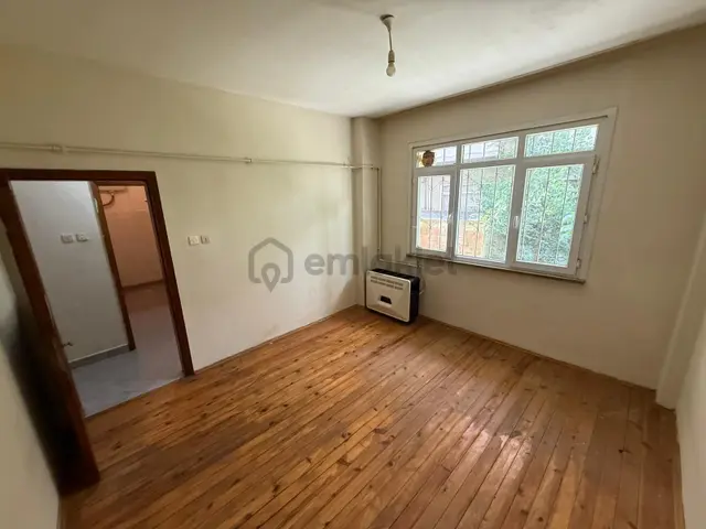 Toyap Yapıdan Uğurmumcu Mahallsenide 1+1 65 M² Doğalgaz Sobalı Yüksek Giriş 5
