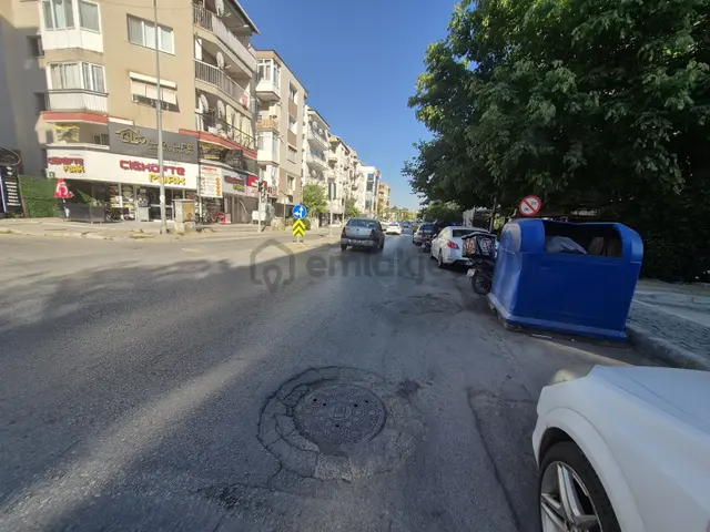 Fiyatdüştü/acil!!hastahaneye 200metre/genişbahçeli/devrenkiralık 3