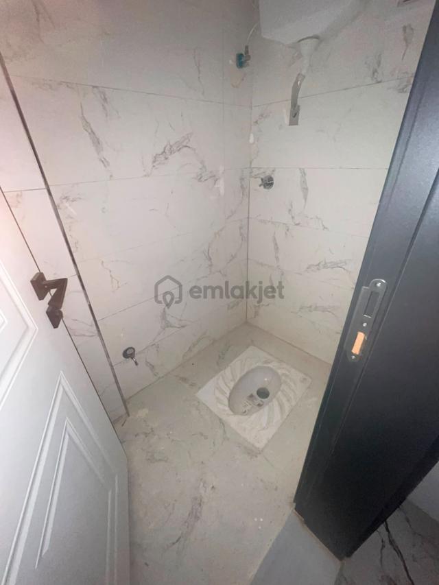 Alaybey Mahallesi Satılık Daire 2+1 90m2 M2 5 Katlının 2 Katı Full Özelikli Banyolu 4
