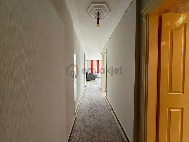 Alanya'da Havuzlu Sitede Tam Eşyalı Kiralık Daire | Tekce 3