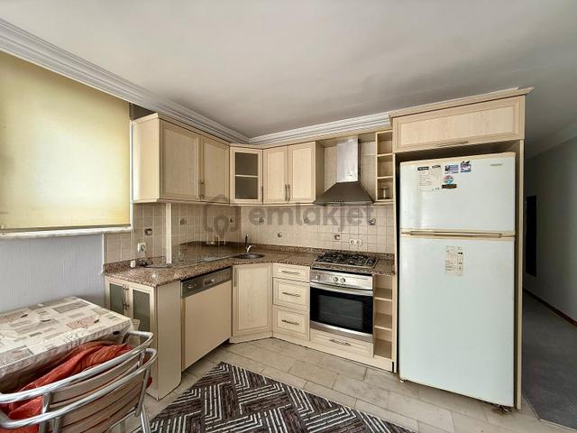 Alanya'da Havuzlu Sitede Tam Eşyalı Kiralık Daire | Tekce 2