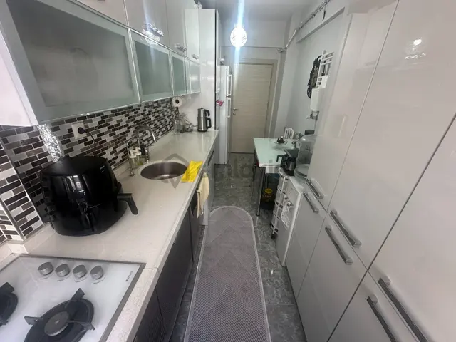 Tamiş'den Celal Avşar Da Ön Cephe Ferah Köşe Daire 2+1 5