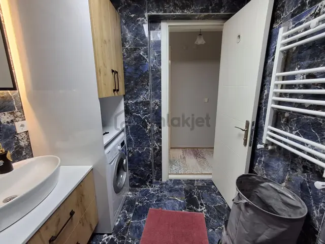Ulukent 29 Ekim Mahallesinde Eşyalı 3+1 Kiralık Daire 2