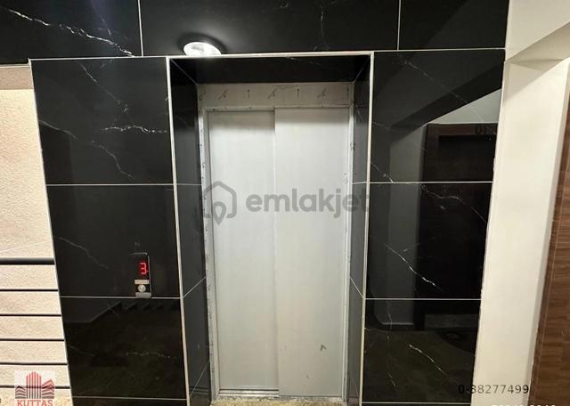 Kuttaş'tan Emek'te Metro Yakını Şık Sıfır 4+1 Dubleks Satılık 3