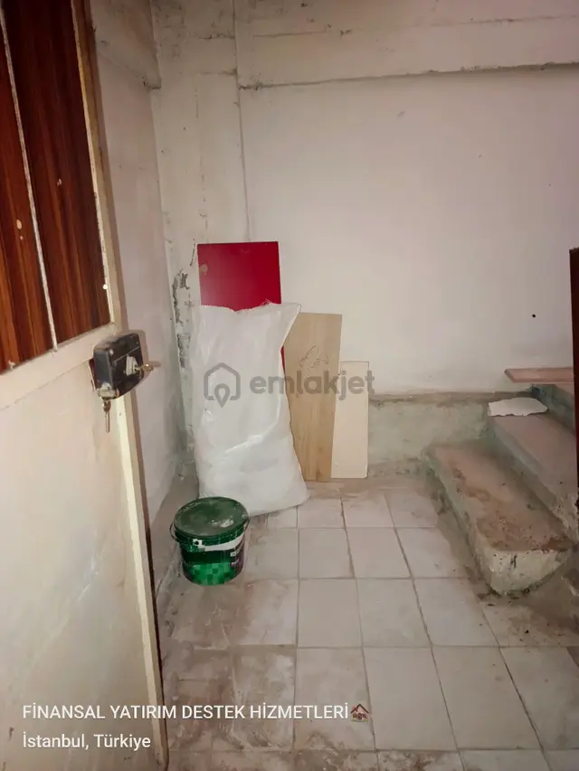 Ümraniye Altınşehir Mahallesi Metro Yürüme Mesafeli Satılık Daire 45 Metre Arsa Paylı Kelepir Acil 3