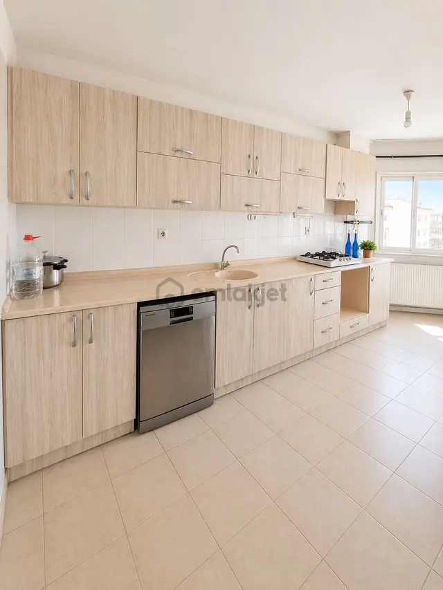 Artenew Emlak'tan Bayraklı Manavkuyu Kiralık 3+1 1