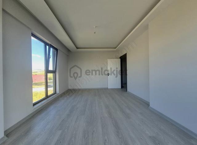 Krediye Uygun Aselsana Yakın Manzaralı 2+1 Satılık Daire 2