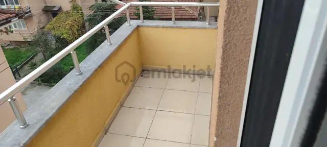 Derince Çınarlı'da Oldukça Kullanışlı Satılık 4+1 Daire 2