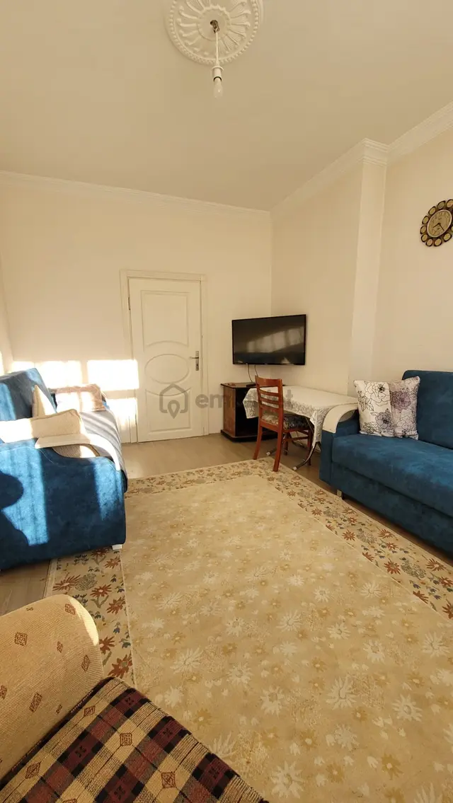 Sahibinden Salih Paşa Camii Yanında Eşyalı Kiralık Daire 5