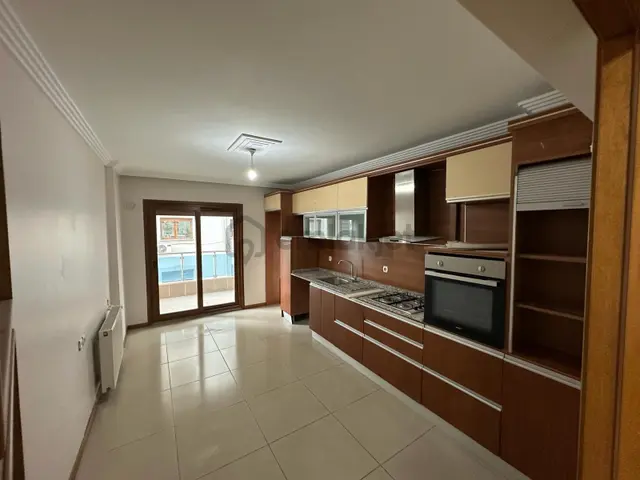Mansuroğlunda Folkart Yakını 4+1 Kiralık Ofis/daire 2
