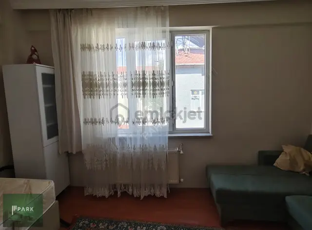 Parkgayrimenkulden Şirintepede Satılık Balkonlu Eşyalı 1+1 Daire 2