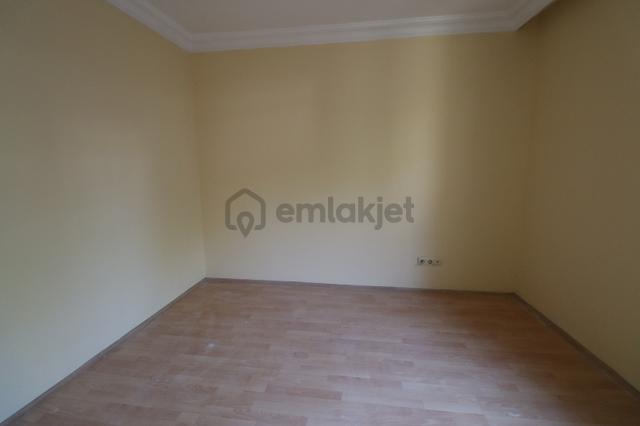 Üsküdar Bulgurlu'da Satılık 2+1 Daire 3