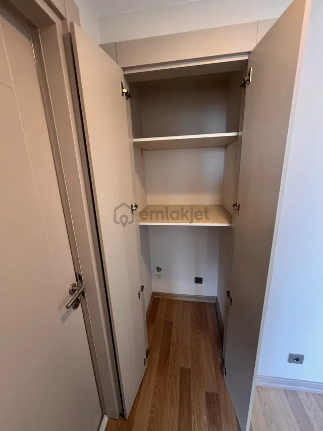 Güneşbahçe Evleri Sifir Kiralık 1+1 Cadde Cephe 3