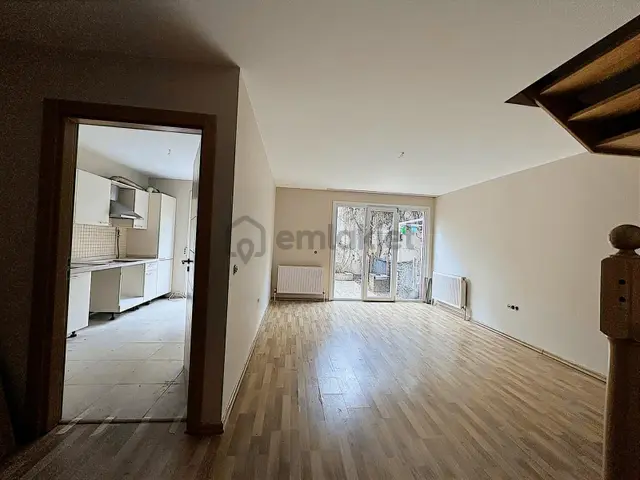 Merkezi Lokasyonda 125m² 2+1 Geniş Bahçe Dubleksi 2