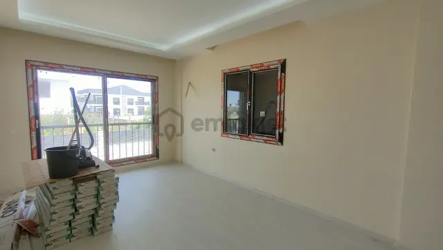 İzmir Menderes'te Kiralık 4+1 Yeni Tripleks 4