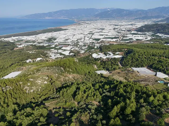 Kumluca Mavikent Yenice'de Full Deniz Manzaralı Satılık Tarla 4