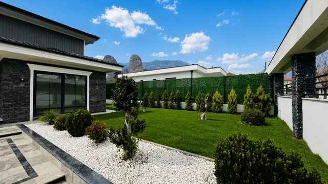 Kemerde 1176 M² Arsa Üzerinde Satılık Villa. ! 5