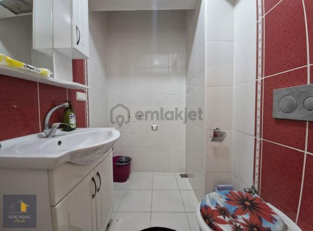Karasuda Gece Pazarına Ve Denize Yakın Konumda 2+1 Dubleks Daire 4