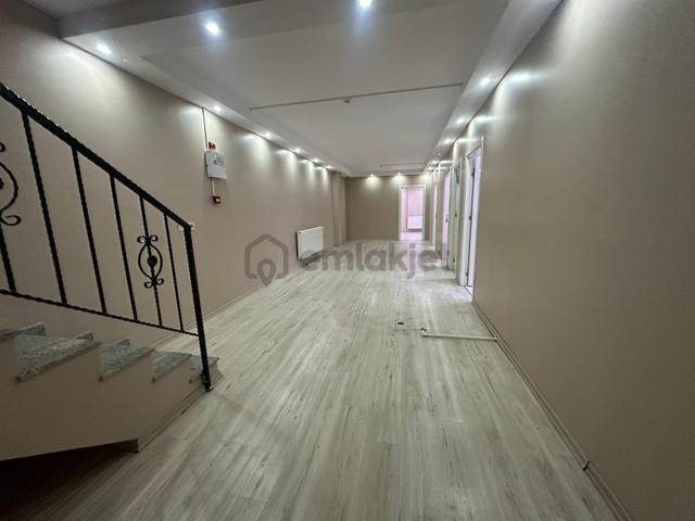 Beykent Vista4 Resıdencede Kiralık 3 Katlı Dükkan 4