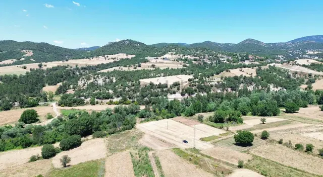 Göynük Karaardıç Köyünde 286 M2 Satılık Arazi 5