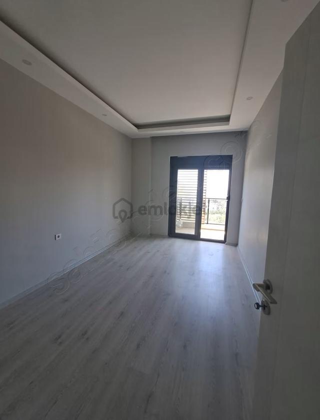 Çıplakl'da Geniş 62 M2 1+1 Daire 5