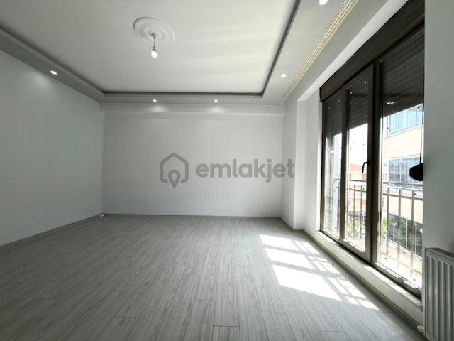 Referans'tan Altınkum'da Denize 400 Mt Asansörlü Doğalgazlı 3+1 Dubleks 2
