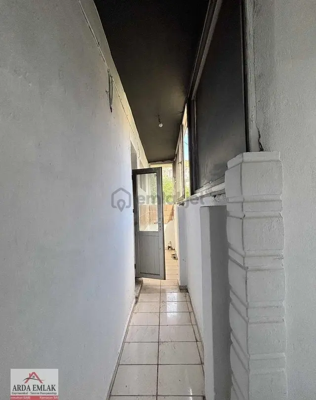 Muğla Milas'ta Kiralık Kara Fırın 3