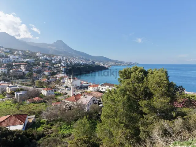 Karaburun İskelede Denize 100 M Full Deniz Manzaralı İmarlı Arsa 4