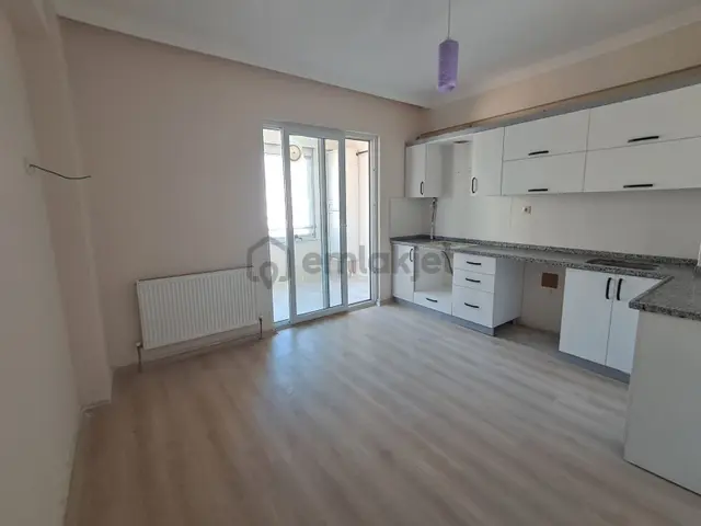 Doğruev'den Site İçerisinde 5+1 Kiralık Son Daire 4