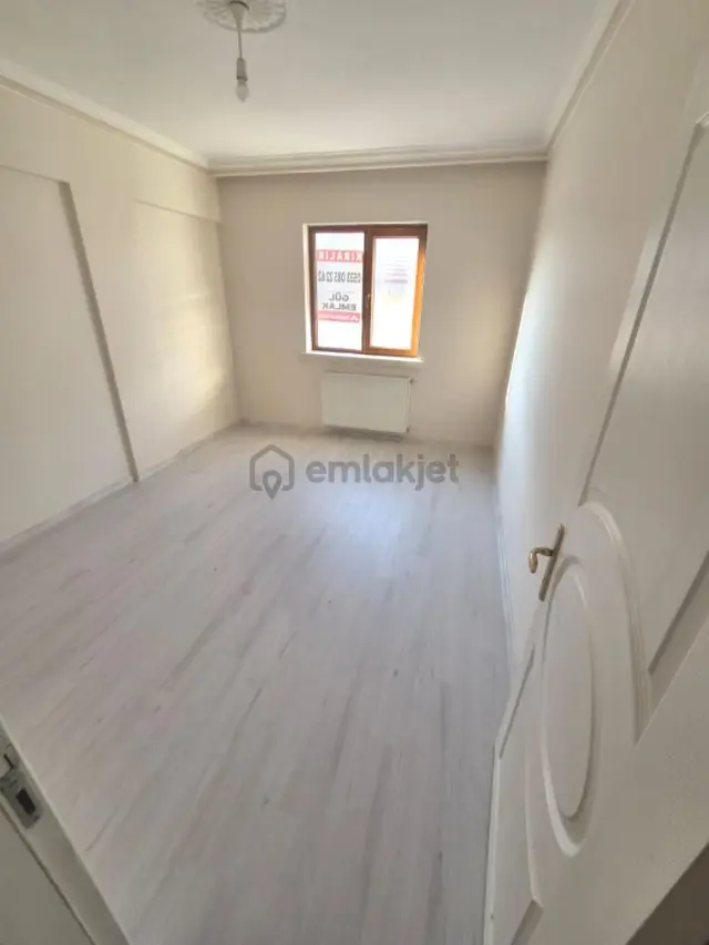 🏡 Karapürçek Deniz Feneri Yakını 3+1 Kiralık Daire | 3. Kat | Geniş Ve Ferah Yaşam Alanı 🏡 3