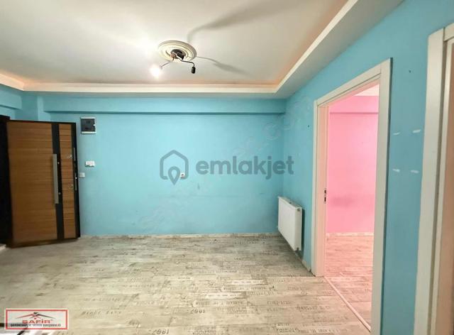 Safir'den 2+1 Doğalgazlı/bahçeli Fırsat Daire 4