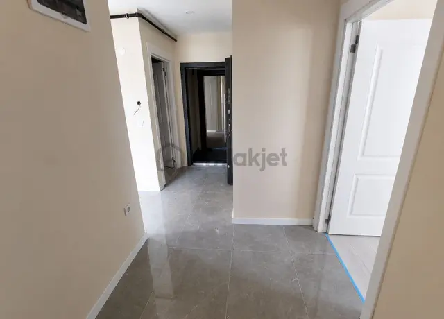 Sultanbeyli Mecidiye'de Kapalı Otoparklı Sıfır 2+1 Satılık Daire 4