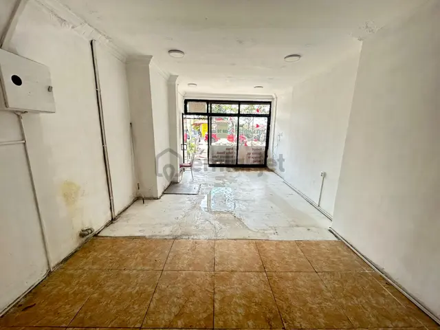 Taner'den Sokullu Caddesinde 42m2 Depolu Okul Yakını Dükkan 5