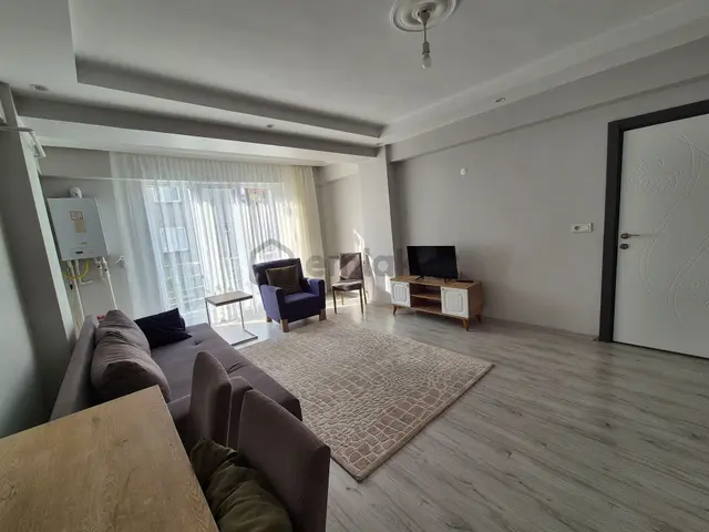 Lüleburgaz Çarşı Merkezde Eşyalı Kiralık 1+1 Daire 4
