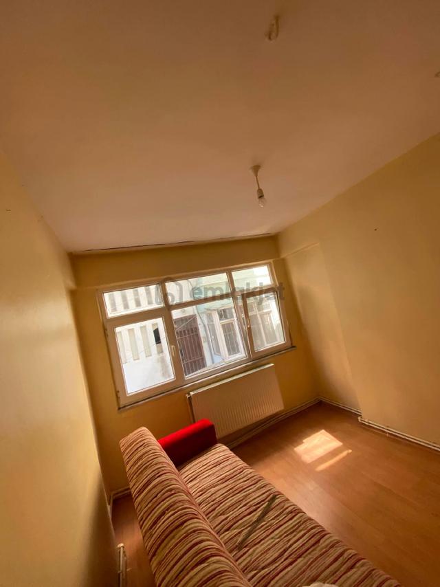 Samsun İlkadım Fevzi Çakmak Mahallesi'nde 1.kat 2+1 Kiralık Daire 2