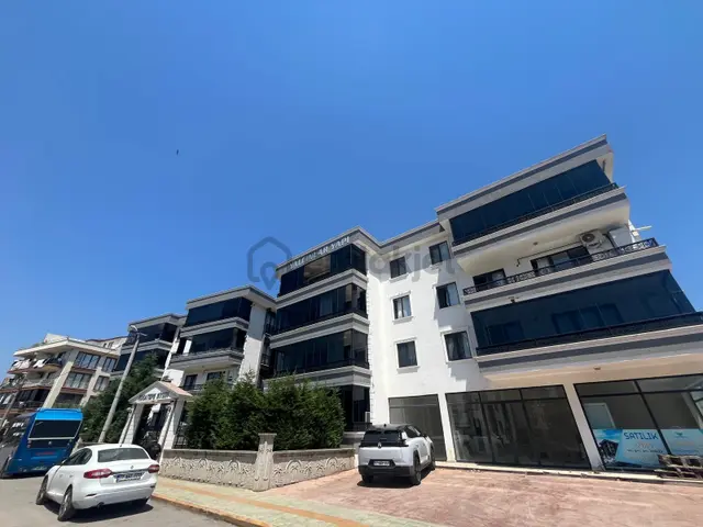 3+1 (geniş) Yeni Bina Siteiçi(ekstralı)denize/izmit Yoluna Yakn 5