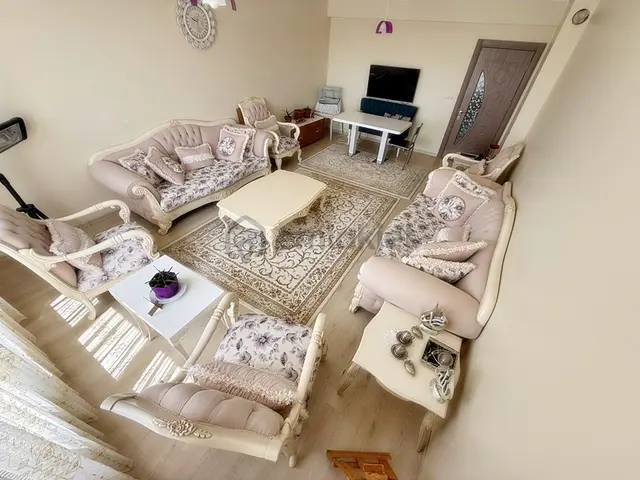 Çakırlarda 3+1 Bulvar Yakını 135 M2 Site İçinde Satılık Daire 1