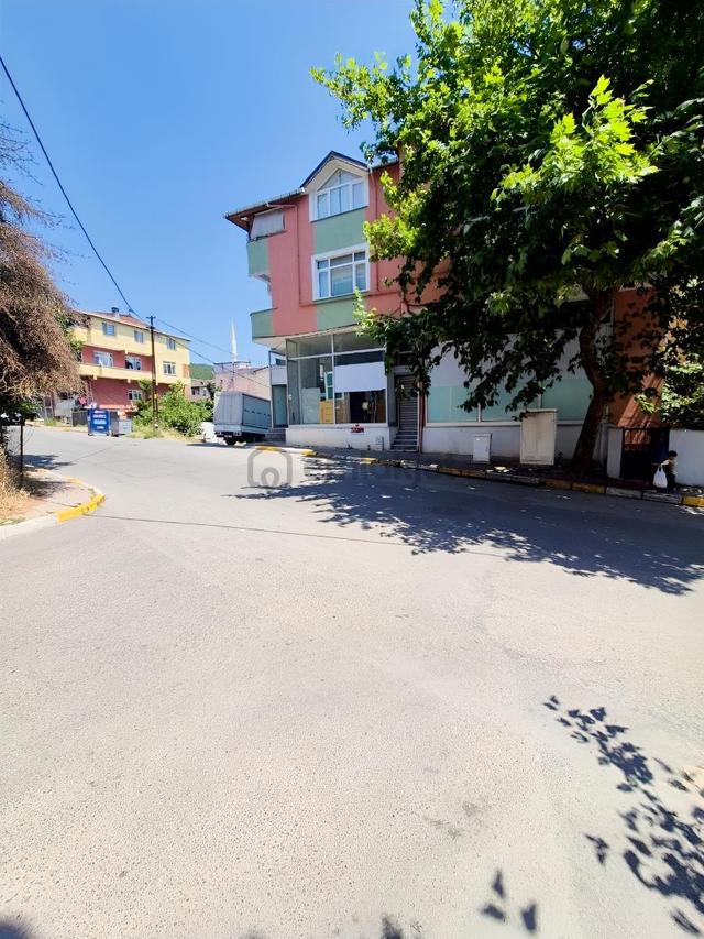 Turgut Reis Mahallesi'nde Satılık İşyeri 5