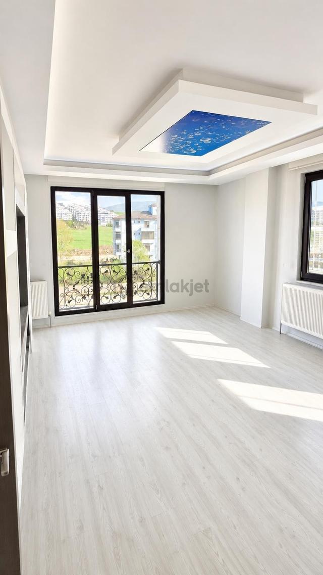 Yalova Gop Mah.'de 3+1 Ebeveyn Banyolu Geniş Ferah Kiralık Daire 4
