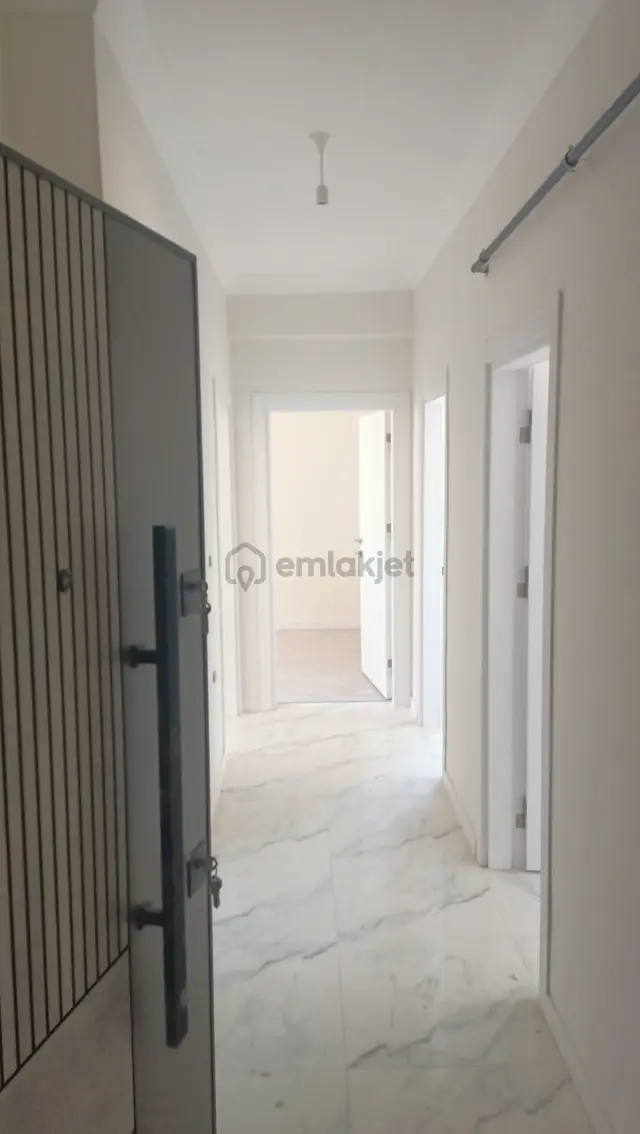 Arifiye Hanlıköy Merkez Villalar Bölgesinde Satılık 2+1 Daire 2