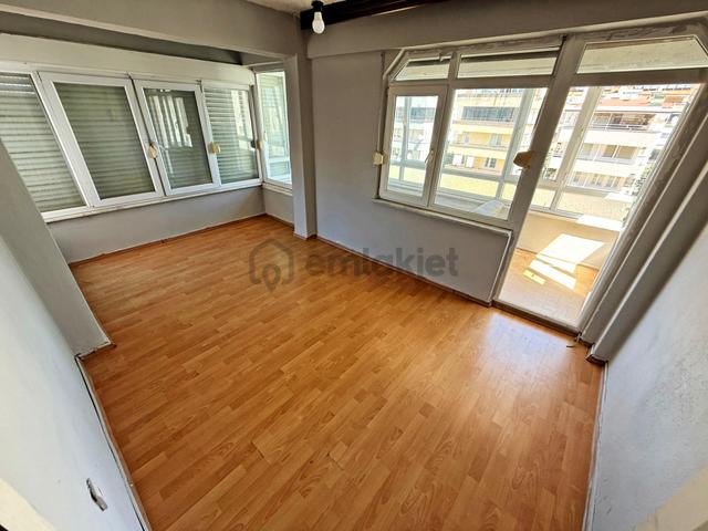 Aktif'ten Akçay Merkez'de Satılık Çift Teraslı Ön Cepne Geniş Çift Banyolu 4+1dublex 3