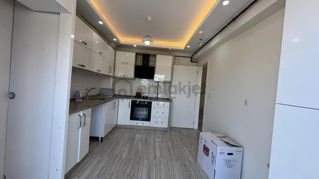 Denipol Arkasında Kiralık 2+1 Ara Kat Daire 2