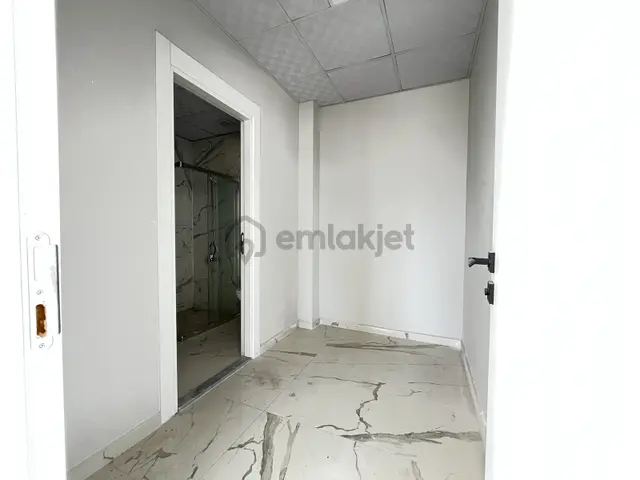 Afm Plazada Tabela Değeri Yüksek Köşe Konum 120m² Kiralık Ofis 2