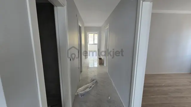 Yalıncak Villa Kent Sitesinde Manzaralı 220 M² 4+1 Satılık 3
