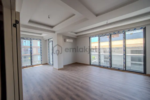 Üsküdar Çengelköy Satılık 3+1 Lüks Manzaralı Dubleks Daire 4