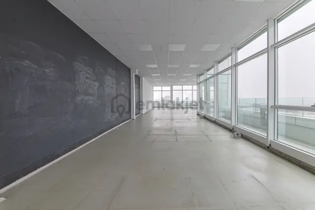 Maltepe E5 Üzerinde 1250 M² Deniz Manzaralı Kiralık Ofis 3