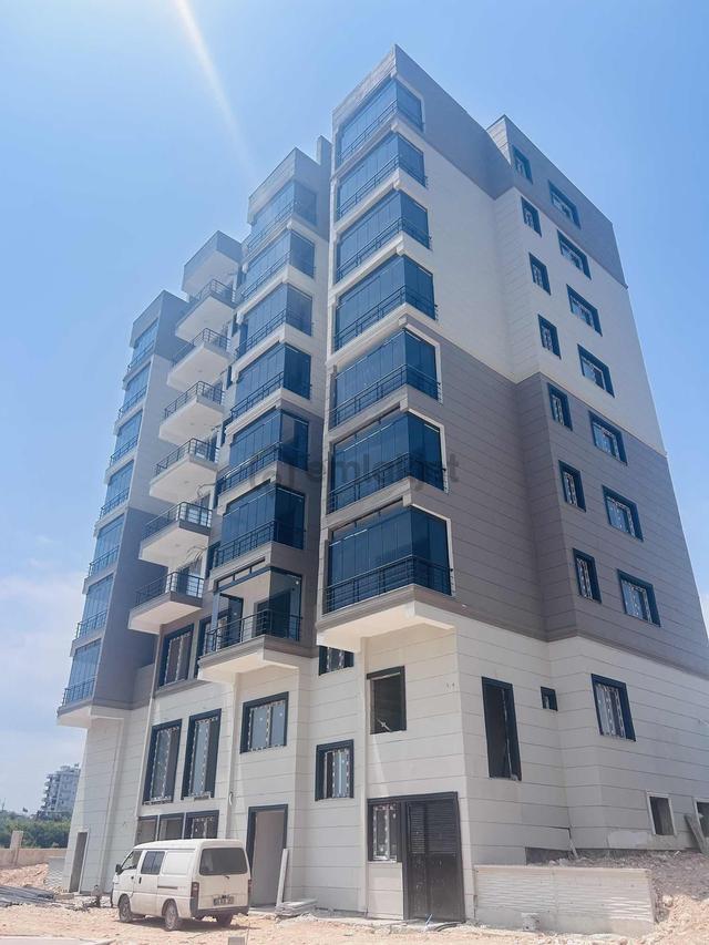 Mersin Eski Mezitlide Satılık 1+1 Daire 5